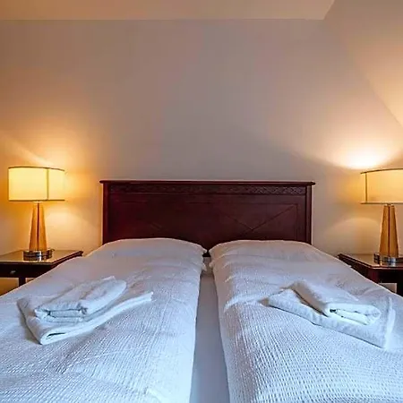 Mandát Hotel